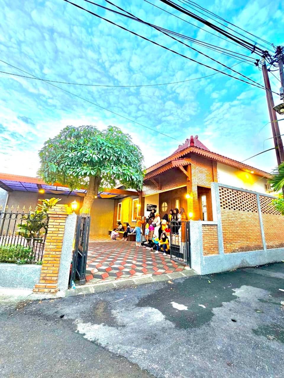 Omah Tabon Jogja - Close To Malioboro Джок'якарта Екстер'єр фото